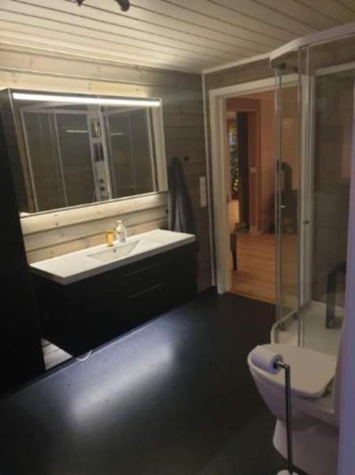 Mountainside Lodge - Breivikeidet Tromso Ngoại thất bức ảnh